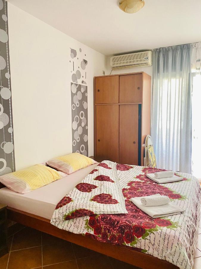 Guest House Villa Natali Budva Bagian luar foto